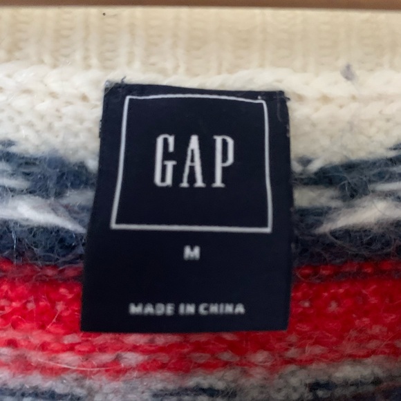GAP | Red, White & Blue Fair Isle Knitted Cozy Christmas Sweater - Picture 2 of 4